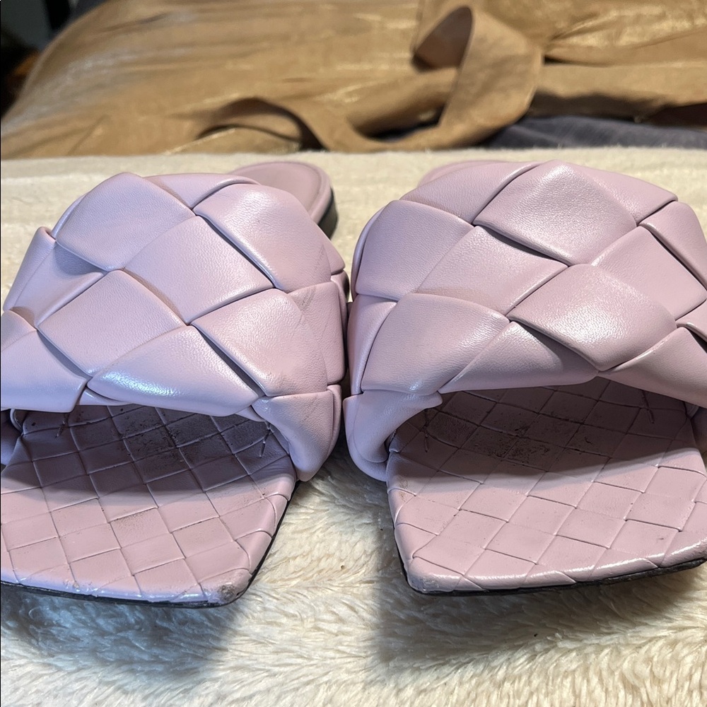 Bottega Veneta Lilac Braided Slide Sandals - Picture 9 of 12